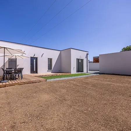 Modern House, Perfect For A Relaxing Stay!
