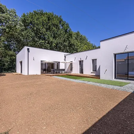 Villa Modern House, Perfect For A Relaxing Stay!
